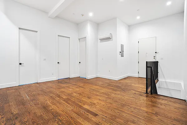 Rented by Stuyvesant Heights Realty Corp | media 16