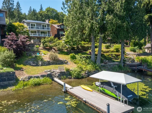 482 W Lake Samish Drive, Bellingham, WA 98229