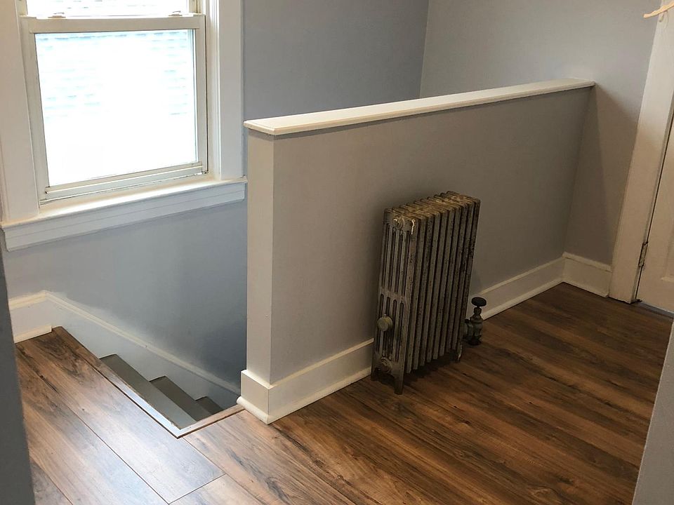 1st image of 50 New St #2
