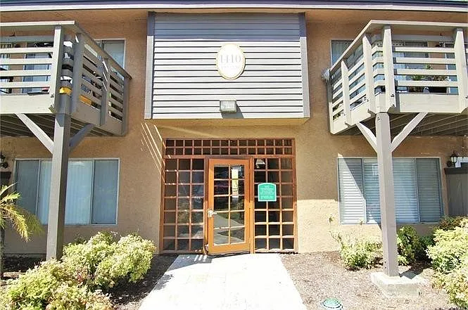 1470 W Lambert Rd #261