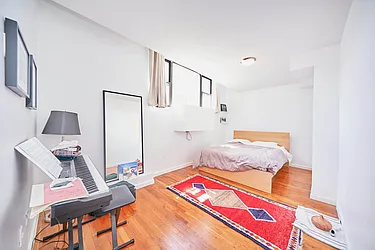 Rented by Living New York