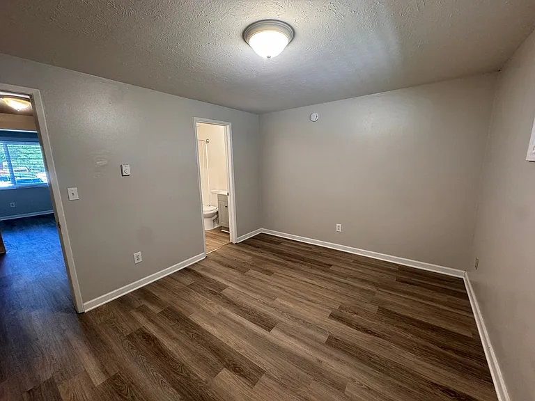 Barker Street 10-Unit | Medical Lake — Photo 10