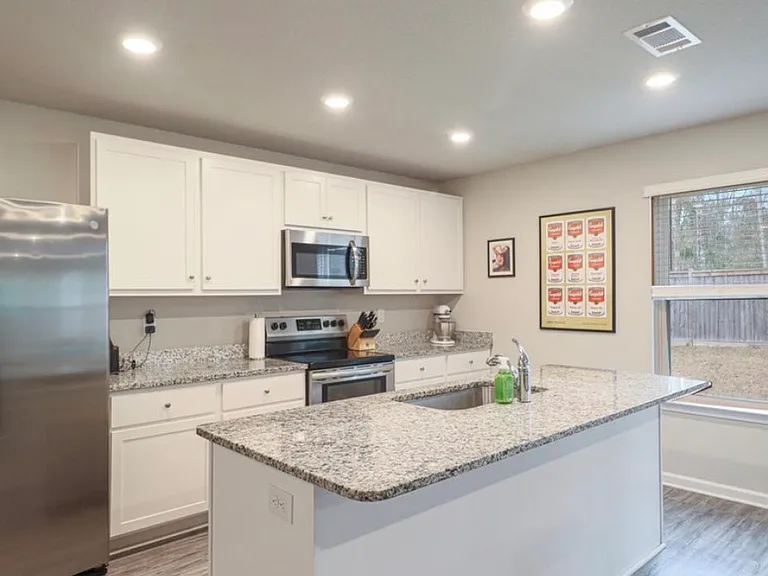 9050 Bellewood Pl — Photo 6