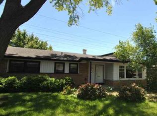 7611 W Fullerton Ave, Elmwood Park, IL