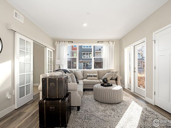 5th image of 210 S Cherrywood Dr #5-104