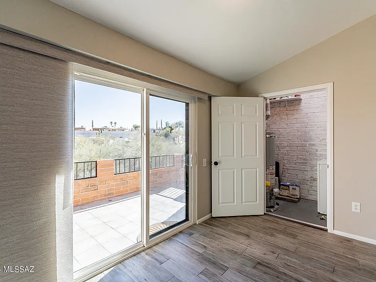 2521 S Calle Del Dante — Photo 15