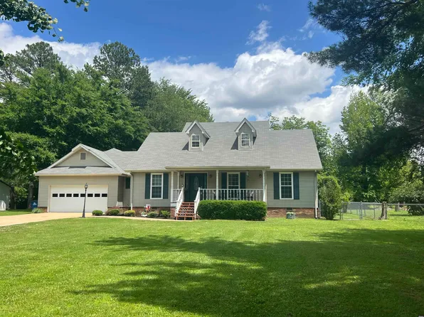1280 Elm St, Martin, TN 38237