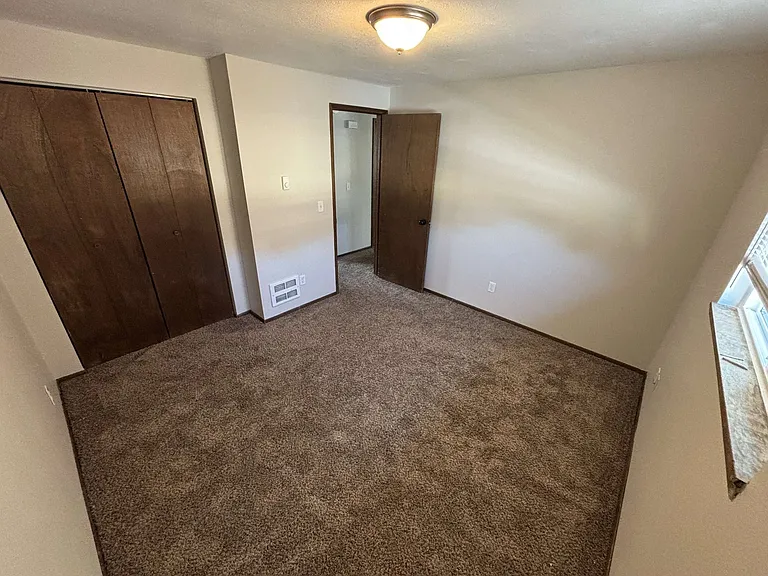 533 E Sanson Ave #533 — Photo 3