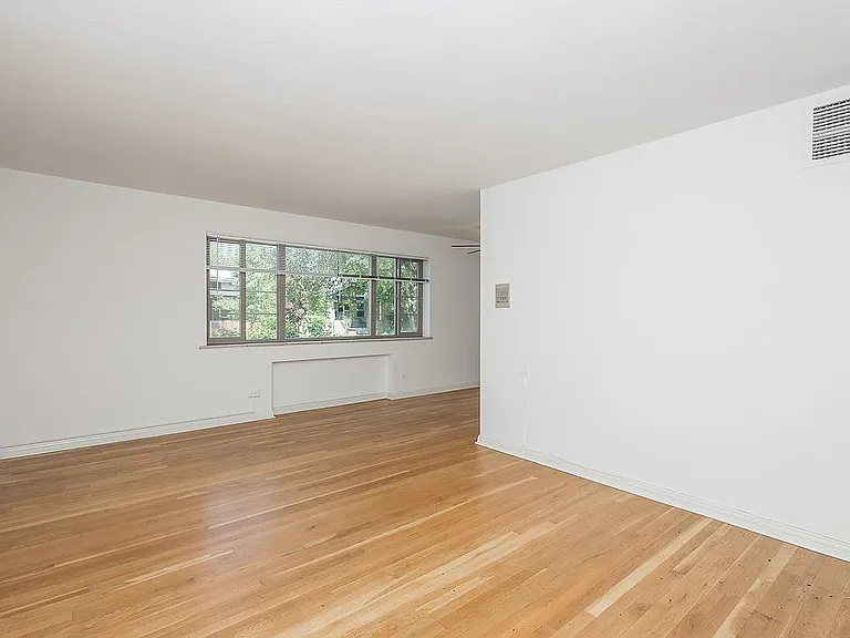 The Harwood — Photo 4