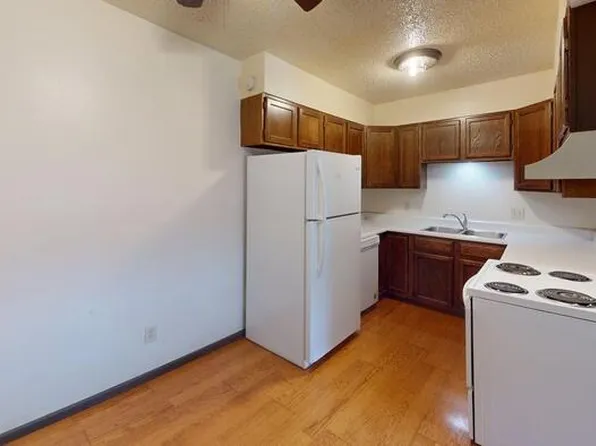 1030 Bozeman Dr APT 5, Bismarck, ND 58504