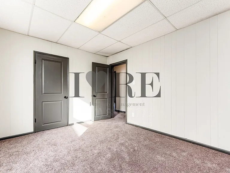 158 Dakota Ave — Photo 37