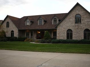 423 Trailwood Dr, Terre Haute, IN 47802