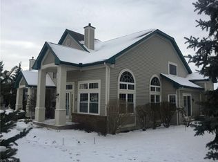 593 Azalea Cir, Northfield, OH 44067