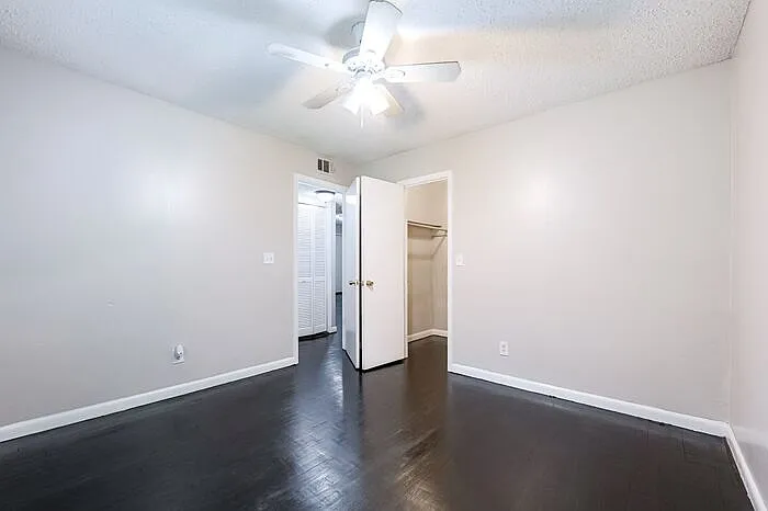 1635 Line Cir #3 — Photo 20