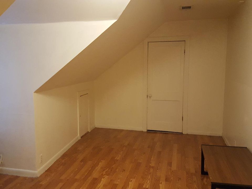 1st image of 3107 Wellington Ave #B