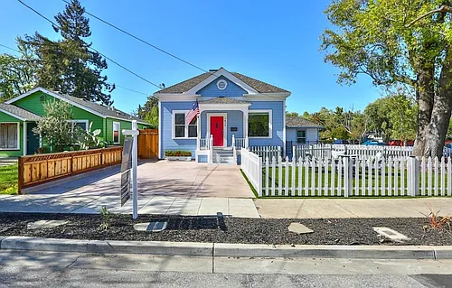 (Undisclosed Address) Photo 1