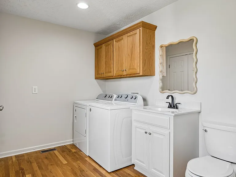 7899 W Lick Creek Rd — Photo 31