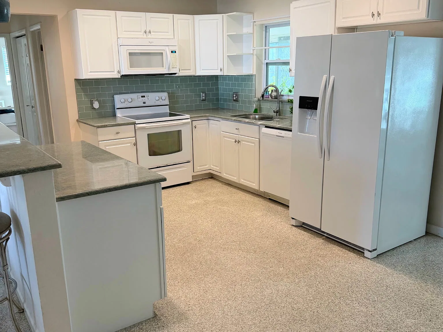 2 bed, 1168 sqft, $2,250 — Photo 4