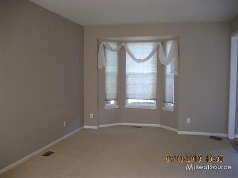 2nd image of 8180 Creekside Dr