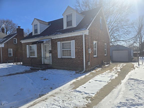 2nd image of 214 Cole Ave