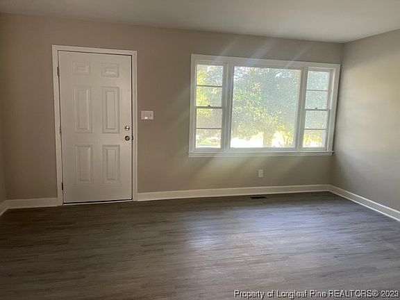 2nd image of 843 Hillsboro St