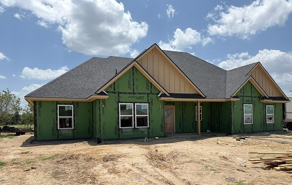 2nd image of 5731 Lewis Ct