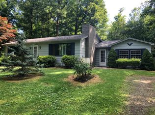 861 Gunton Dr, Fairview, PA 16415