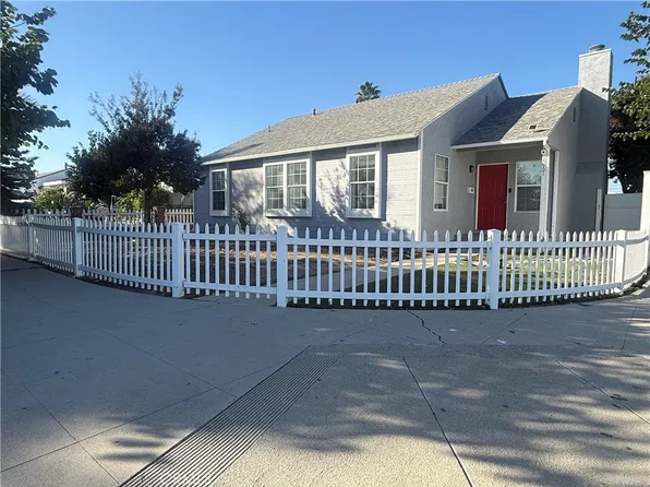 16901 Covello St, Van Nuys, CA 91406