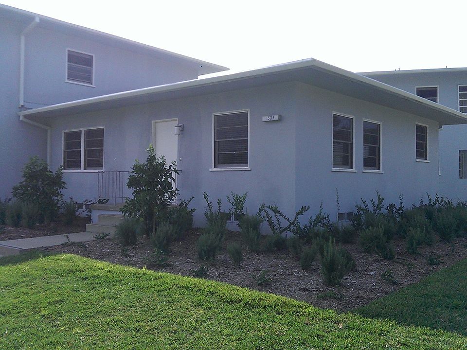 1st image of 1014 Doreen Pl