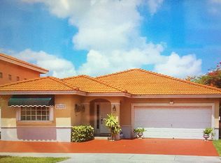 14542 NW 88th Pl, Miami Lakes, FL 33018