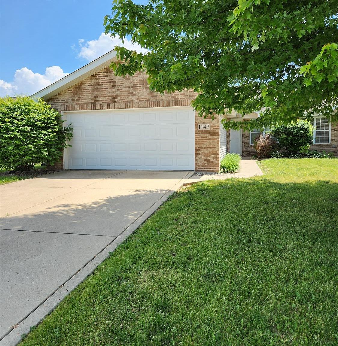 1147 W 84th Dr, Merrillville, IN 46410 | MLS #531297 | Zillow