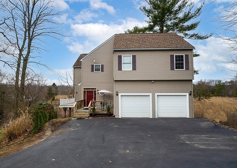 1st image of 12 Cedar Dr