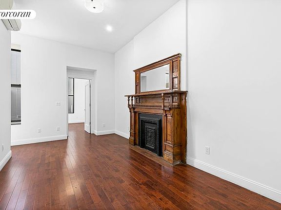 2nd image of 2032 5th Ave APT 2A