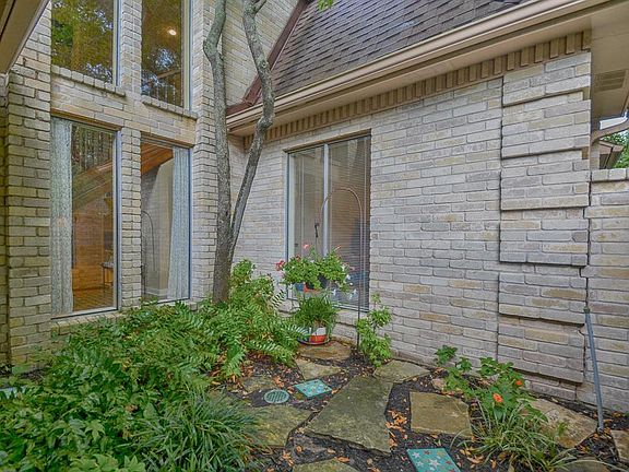 4th image of 2407 Hodges Bend Cir