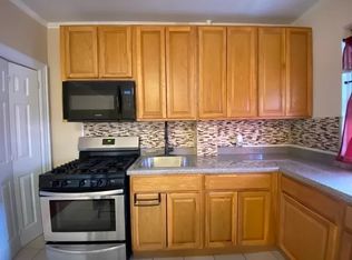 46-19 28th Ave #2F, Astoria, NY 11103