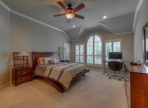 3rd image of 11824 Via Grande Dr