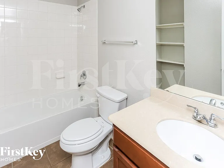 1221 Koto Wood Dr — Photo 14