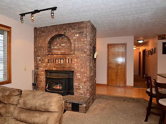 4th image of 18722 E Sprague Ave