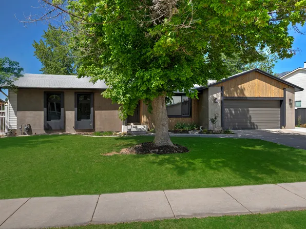 1797 E Ski View Dr, Sandy, UT 84092