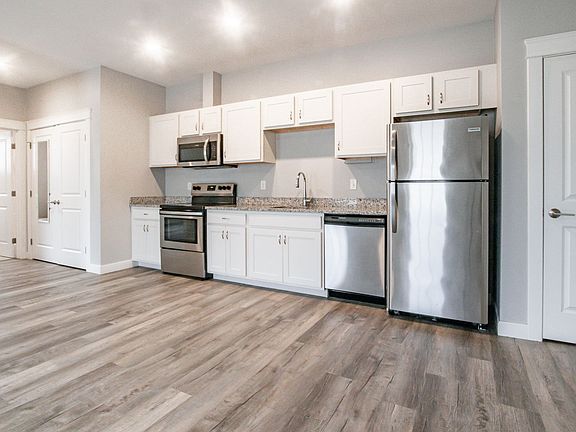 2nd image of 1 Richards Way #206