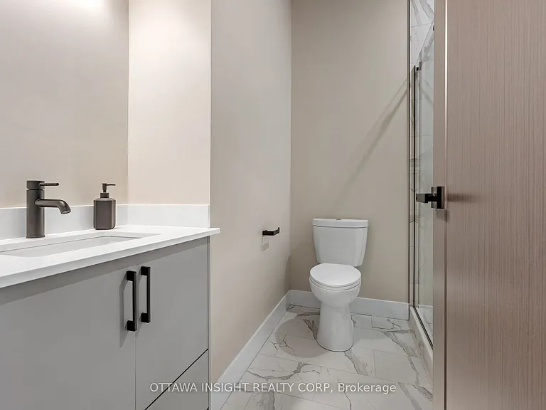 180 Kanata Ave #1A — Photo 8