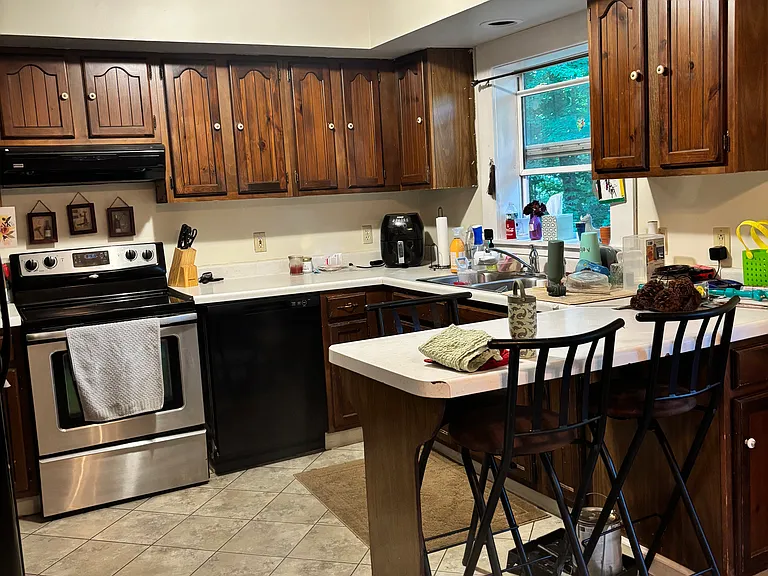 98 Church Rd #A — Photo 6