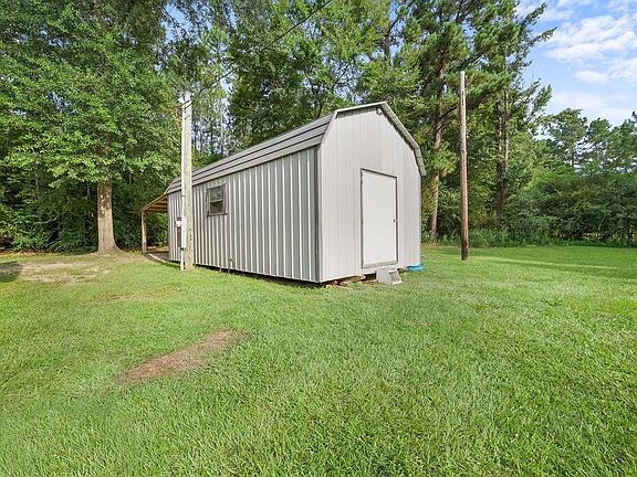 4th image of 331 Arthur Cooley Rd