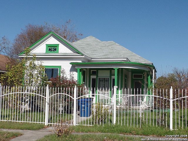1st image of 411 Indiana St