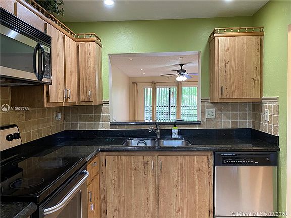 5th image of 2964 Coral Springs Dr #204-2