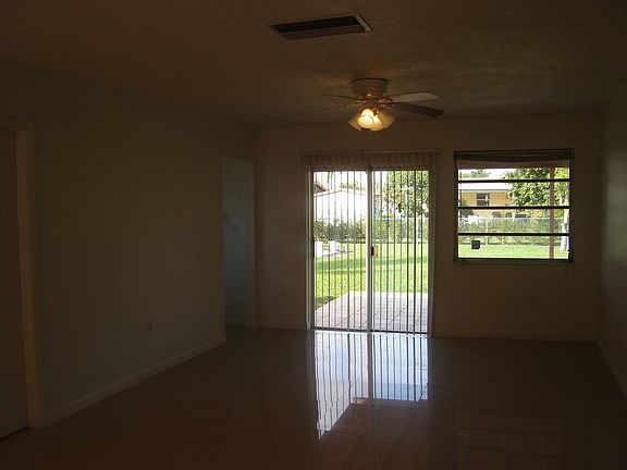 photo3