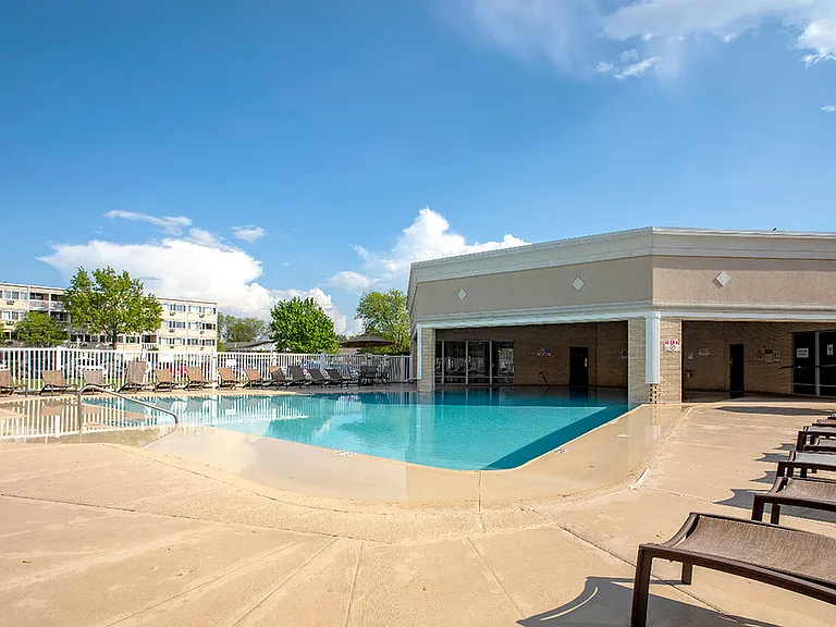 Outdoor Swimming Pool