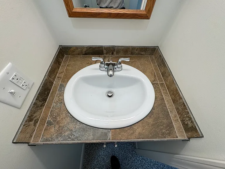 220 W Williams St — Photo 21