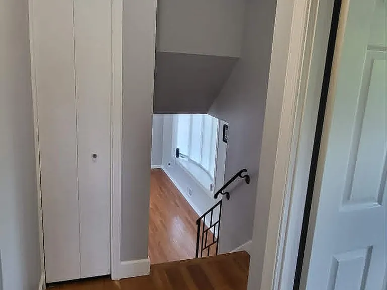Upstairs Hall and Linen Closet