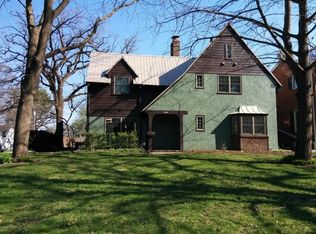 5831 N Waterbury Rd, Des Moines, IA 50312